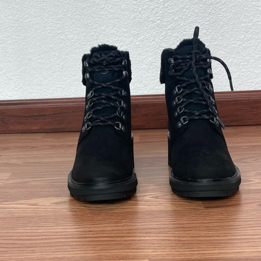 Timberland Kingsley Waterproof Mid Hiker Black Nubuck Faux Fur Lined Boots NIB - Picture 9 of 9